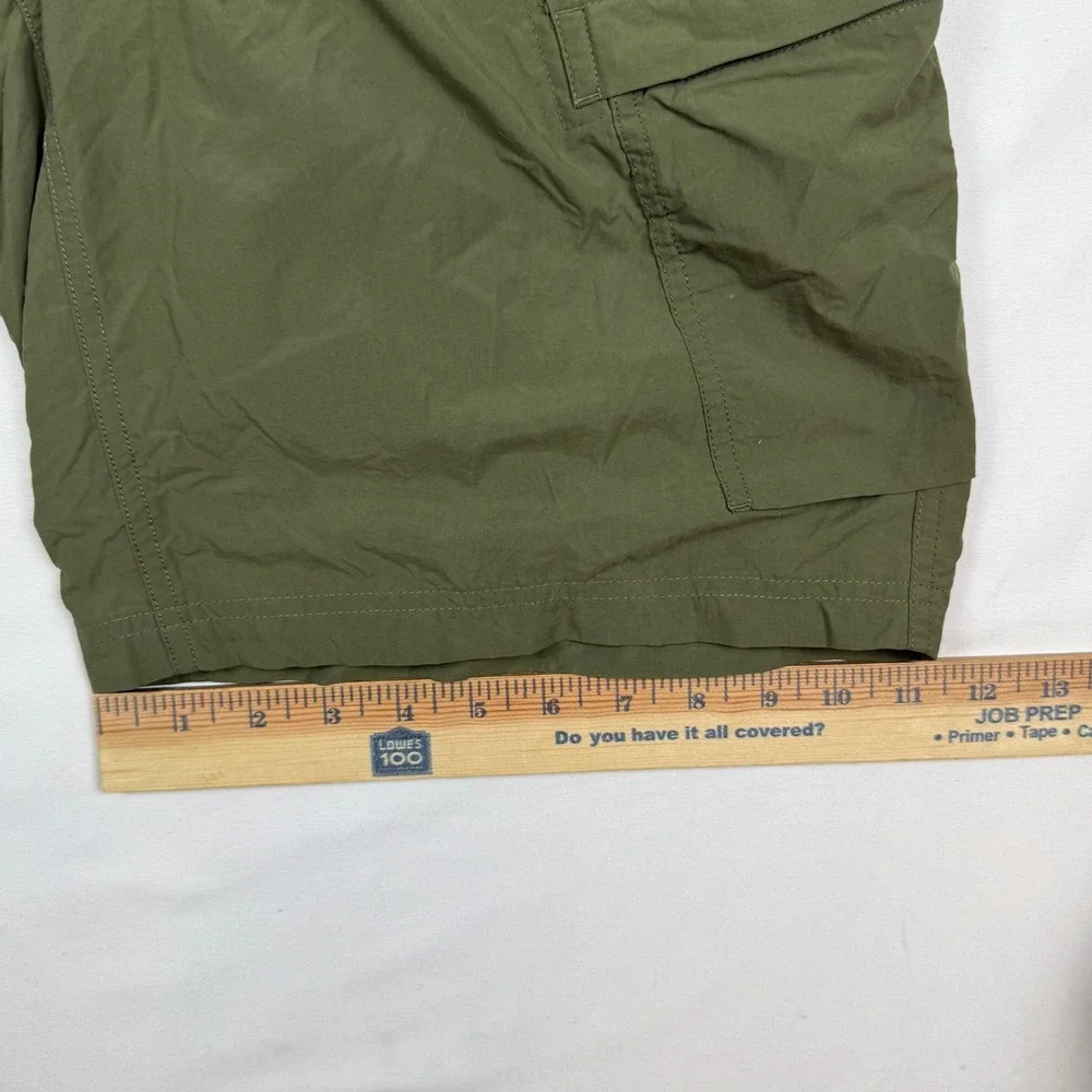 REI Co-op Mens 38 Relaxed Cargo Shorts Olive Green Hiking Outdoor Utility